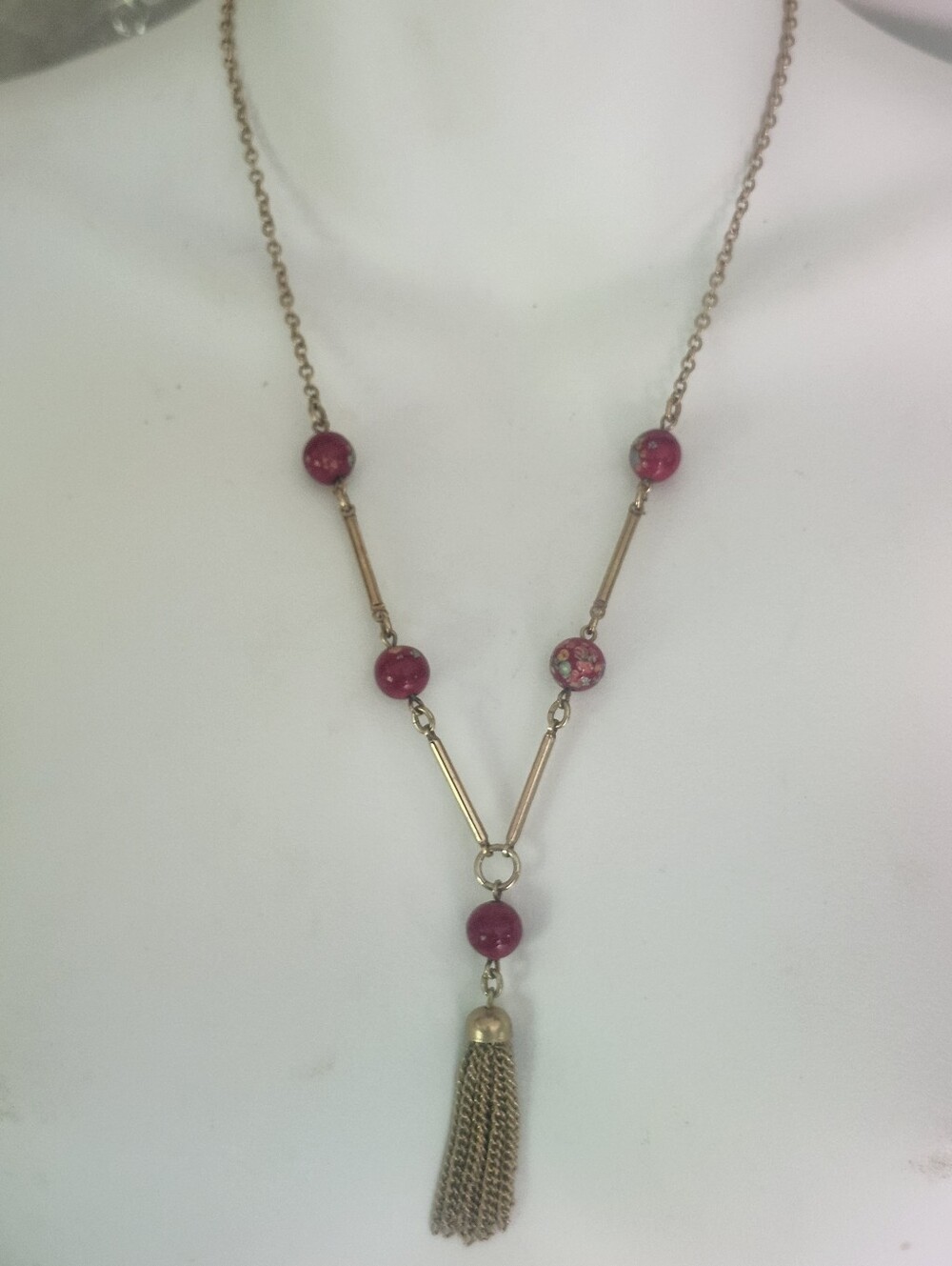 Vtg Sarah Coventry "Venetian Treasure" Gold-Tone Necklace Red Beads and Tassel